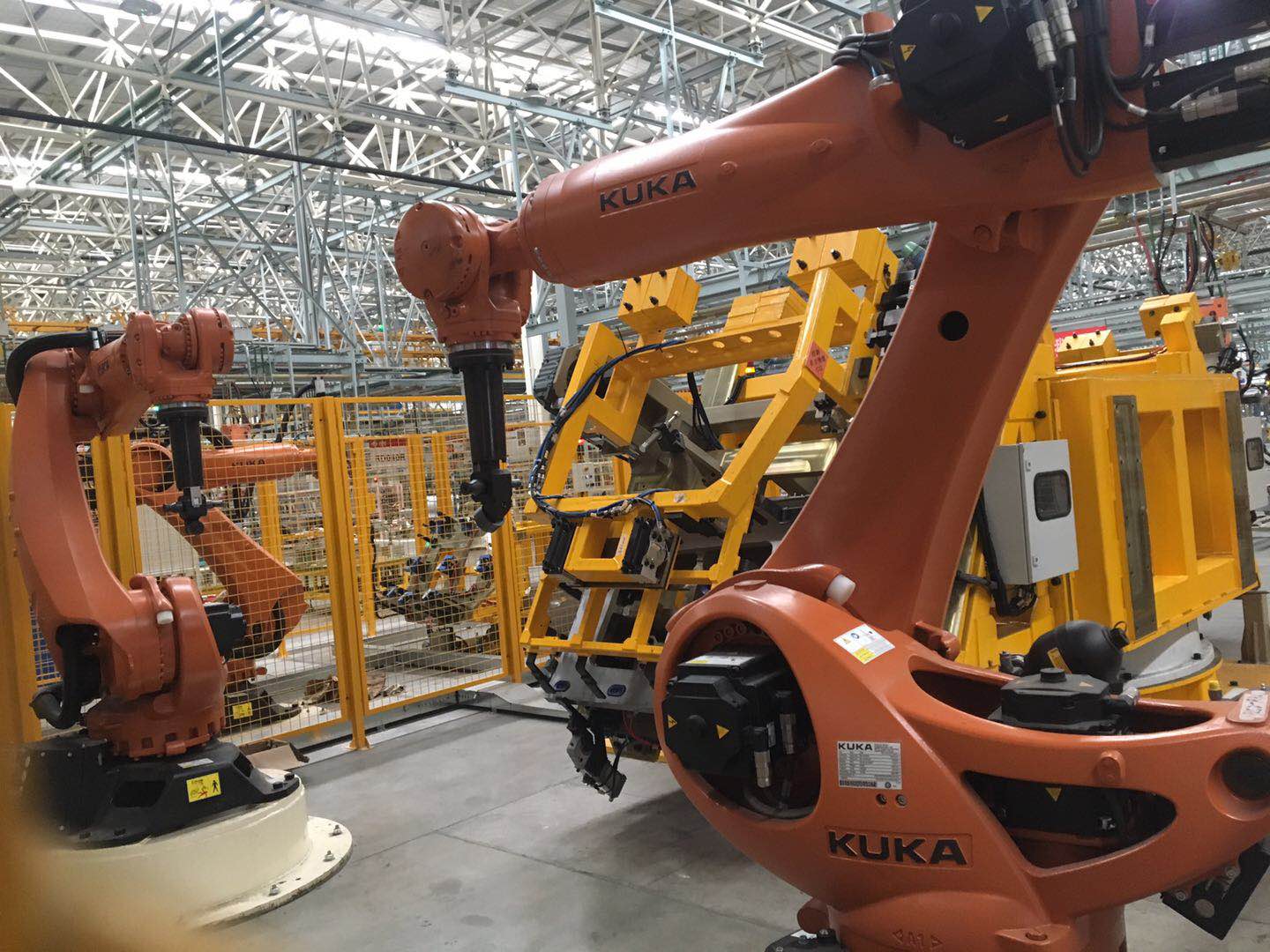 E315門蓋.生產線