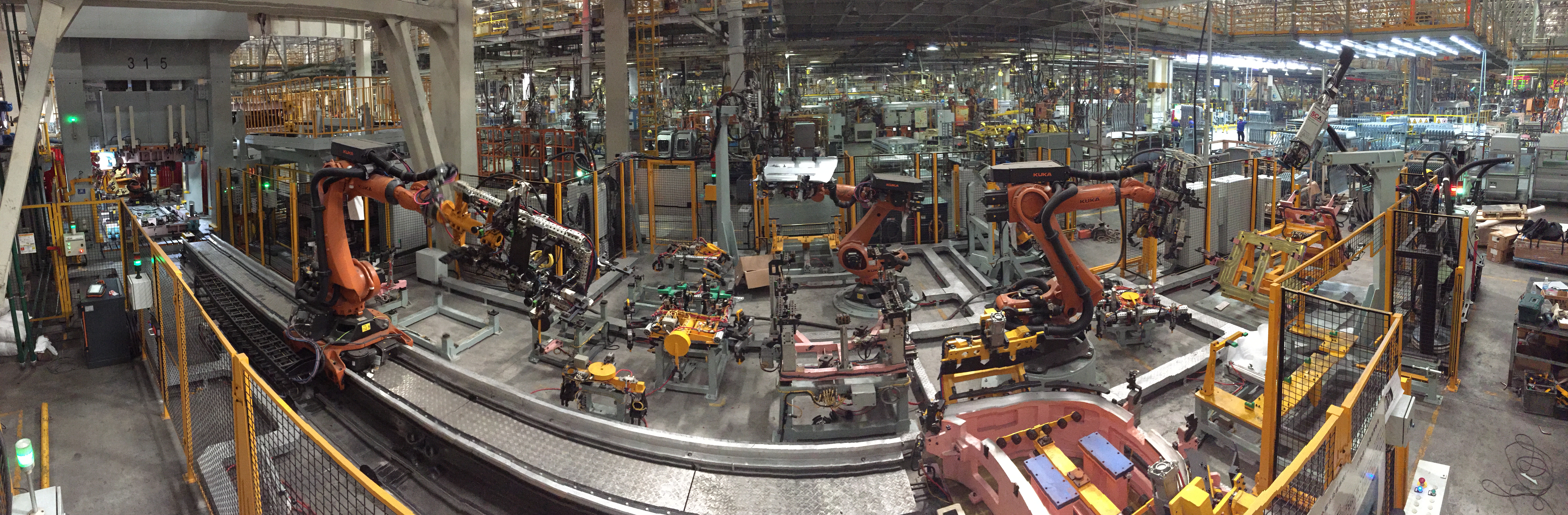 江鈴汽車股份有限公司-小藍焊裝第七臺包邊油壓機涂膠線