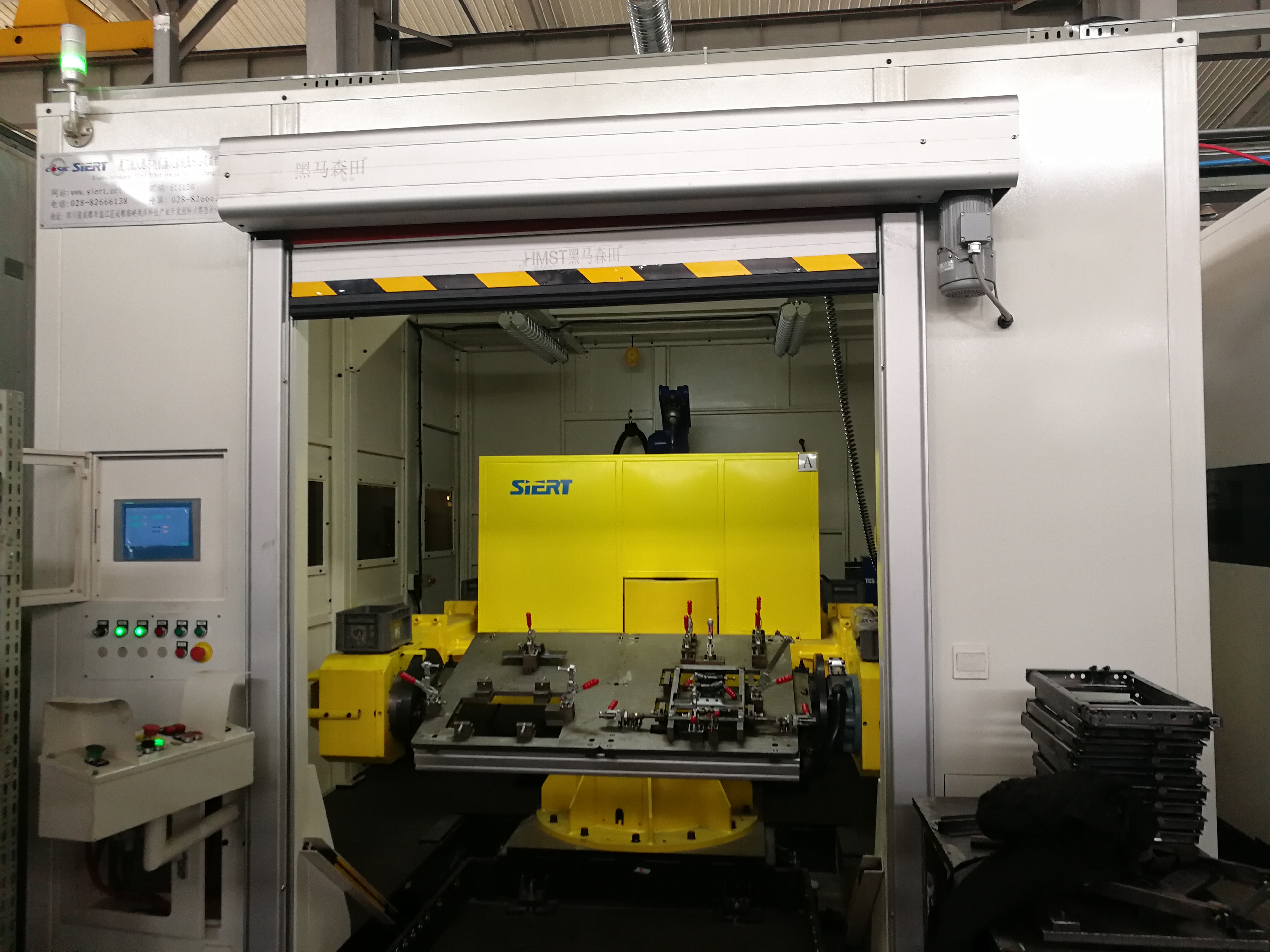 西安伊思靈華泰-單雙機雙工位焊接機器人工作站